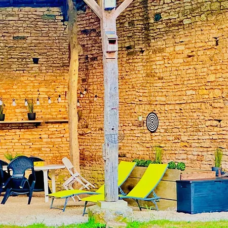 Grande Maison Familiale Bien Equipee Avec Billard Chaunay Extérieur photo
